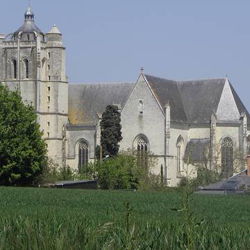 Collégiale Saint-Maurice dOiron